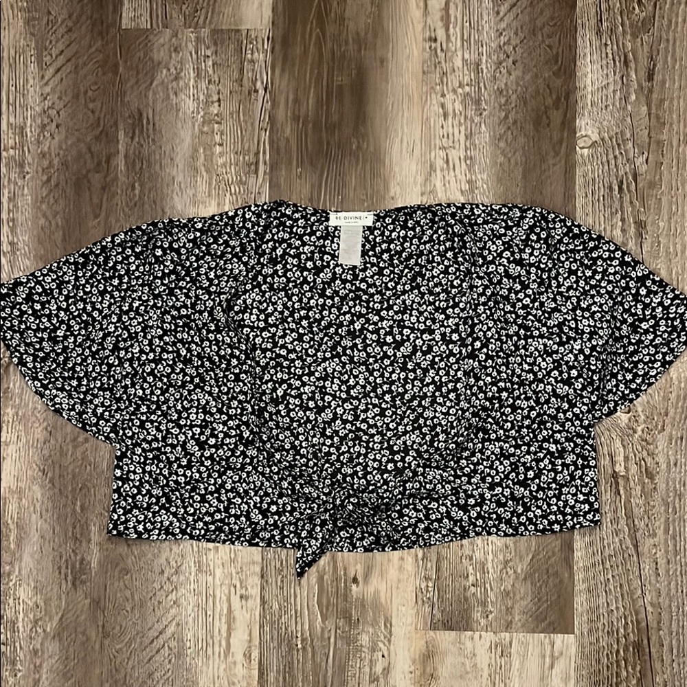 Floral Black and White Women's Top